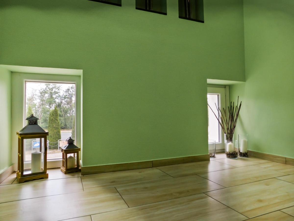 Korona Panzio Bed & Breakfast Levél Екстериор снимка